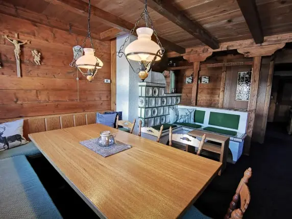 Casa Christine Garfrescha, Stube